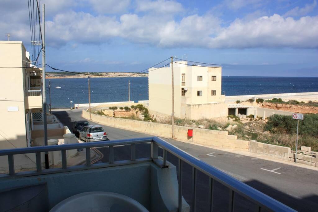 Fiesta Apartment Seaview 멜리에하 외부 사진